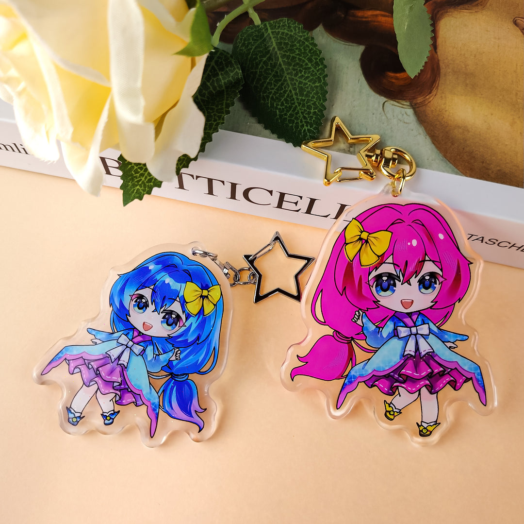 Why Choose Custom Acrylic Charms from Raynacraft?