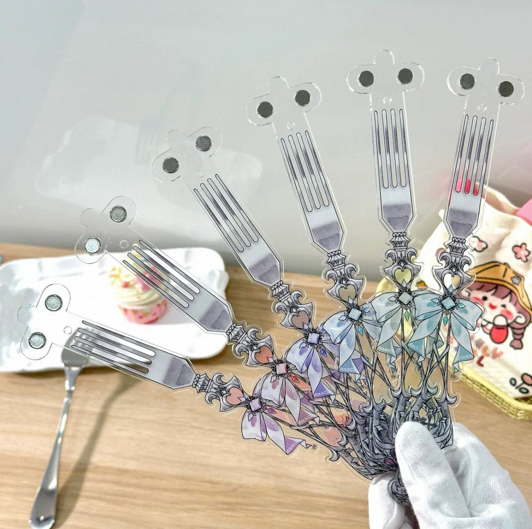 Gothic-Style Fork(Display your badges and pins)